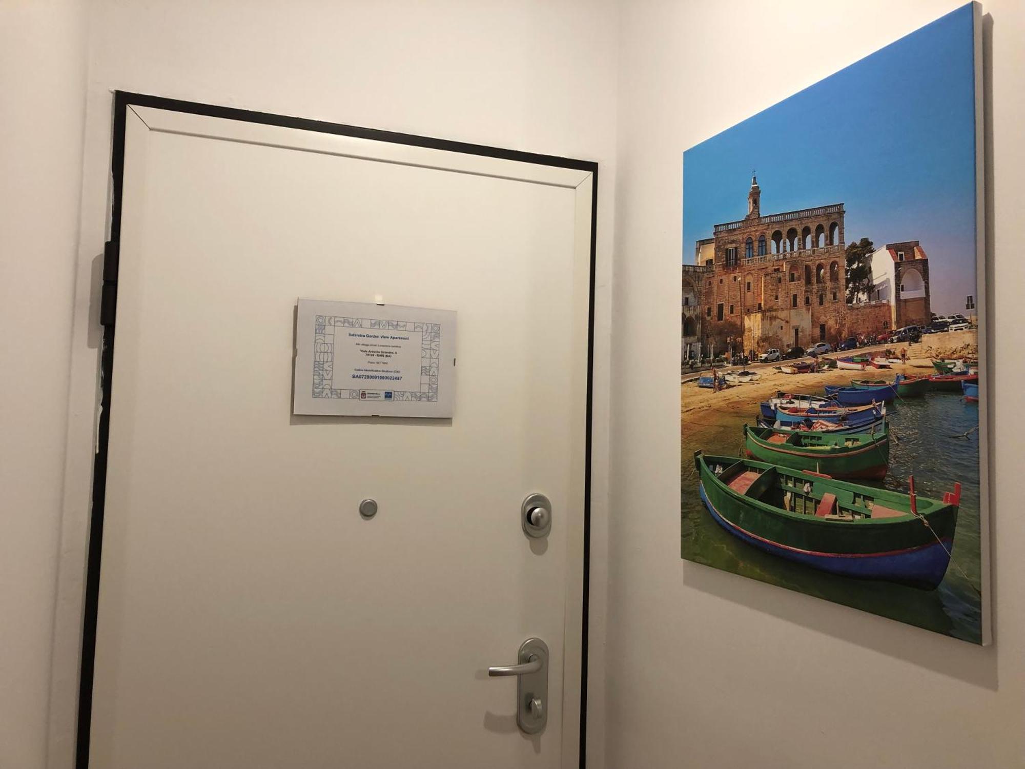 Garden View Salandra Apartment - Bari Policlinico ภายนอก รูปภาพ